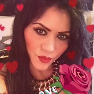 Meet your Posher, Eva